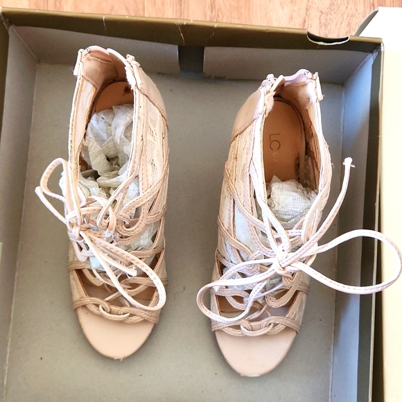 Shoes - Picture 2 of 2